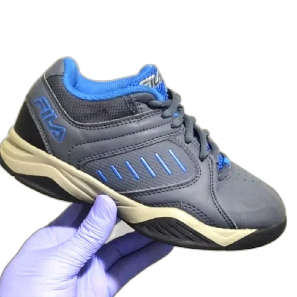 Fila Boys Grey & Blue Athletic Sneakers - Size 2.5 Youth Footwear, School & Play